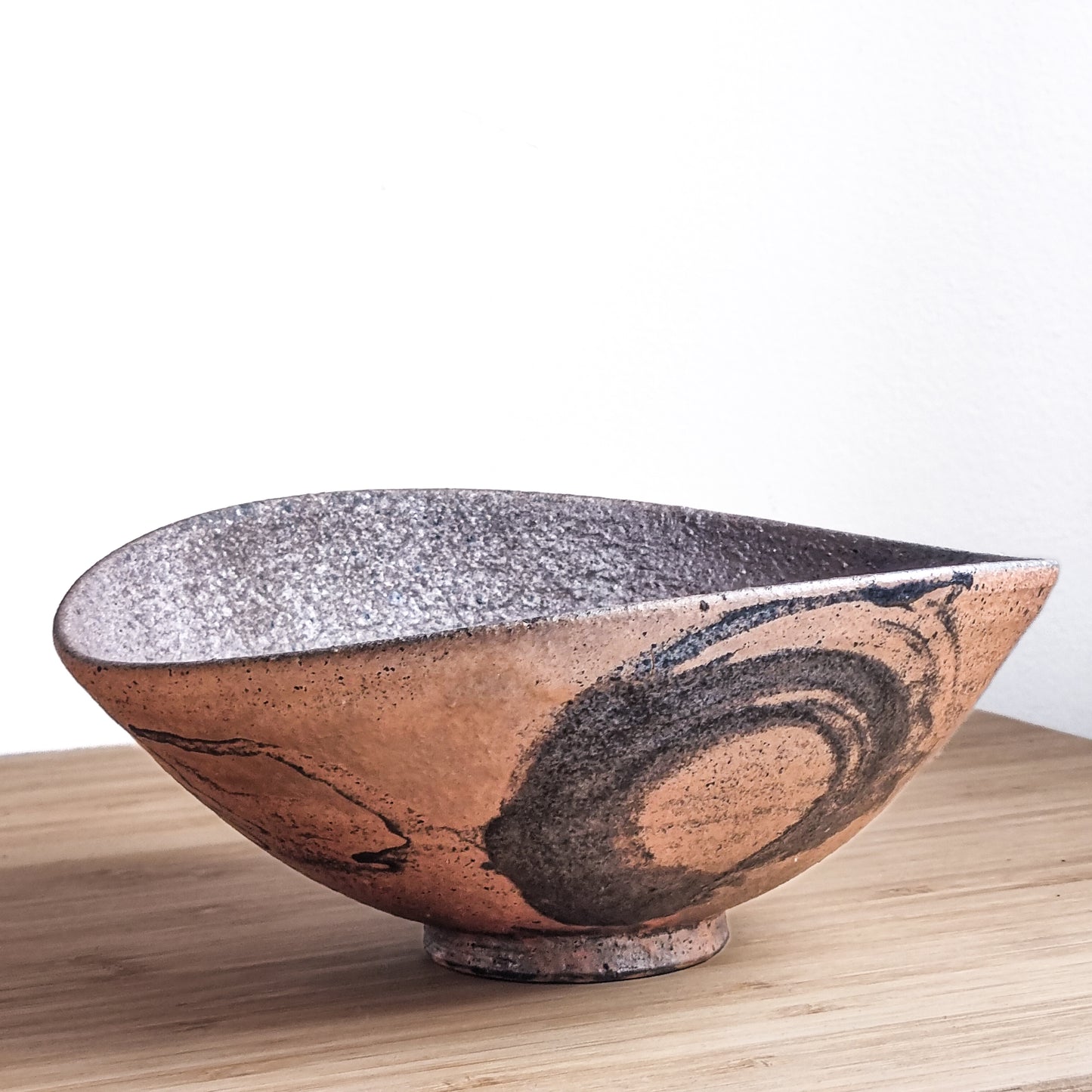 Shigaraki Ware Scarlet Enso Bowl