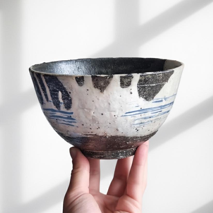 Japanese Shigaraki-ware Tidal Wave Bowl