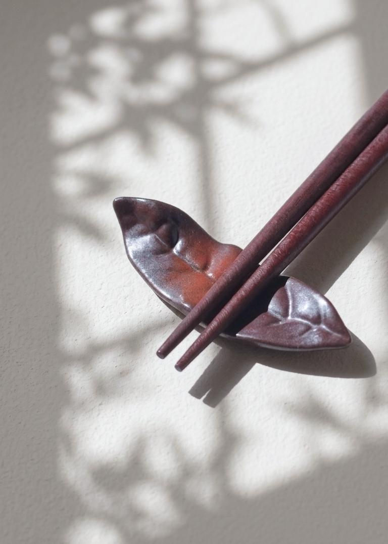 Japanese Leaf Shaped Ceramic Chopstick Rests, Authentic Mino Ware from Toki City Gifu, Handmade Clay Leaf Hashioki, Zen Decor