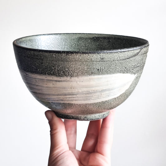 Shigaraki Ware Kuroiso Acorn Bowl