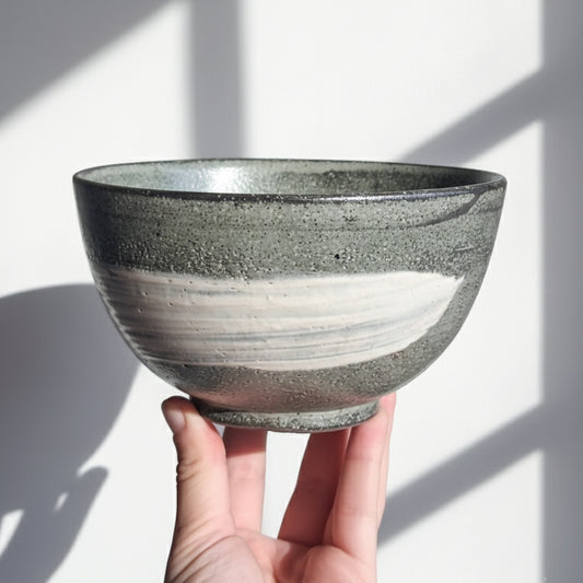 Shigaraki Ware Kuroiso Acorn Bowl