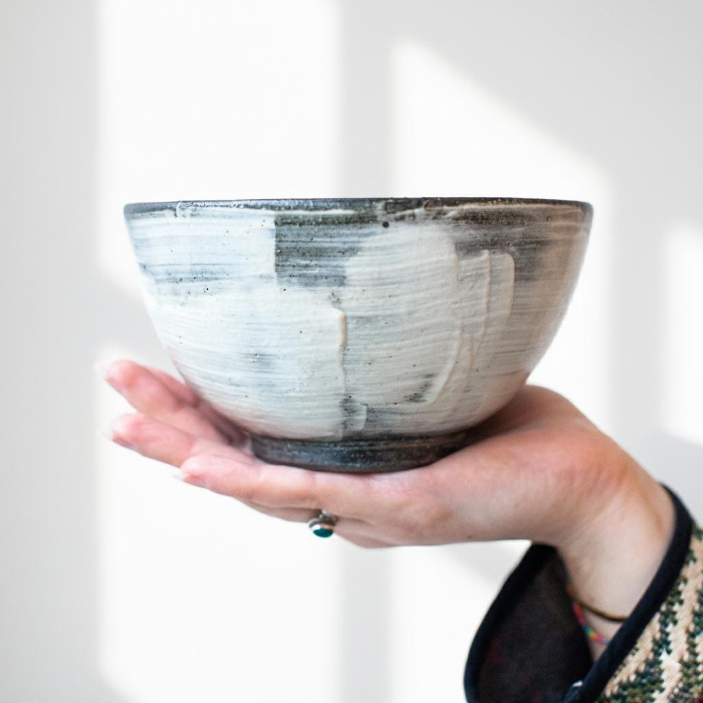 Japanese Hechimon Shigaraki-ware Donburi Bowl