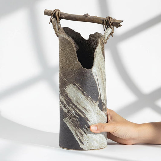 Large Japanese Shigaraki-ware Wabi-Sabi Ikebana Flower Vase | Handmade Ceramic with Rustic Driftwood Handle (Nagaregi)