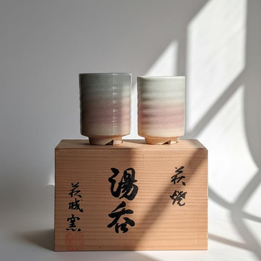 Hagi Ware Yunomi Tea Cups Pair with Signed Box, Japanese Pottery Set, Gradient Glaze Hagi Yaki, Traditional Ceramic Gift