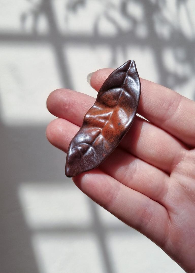 Japanese Leaf Shaped Ceramic Chopstick Rests, Authentic Mino Ware from Toki City Gifu, Handmade Clay Leaf Hashioki, Zen Decor